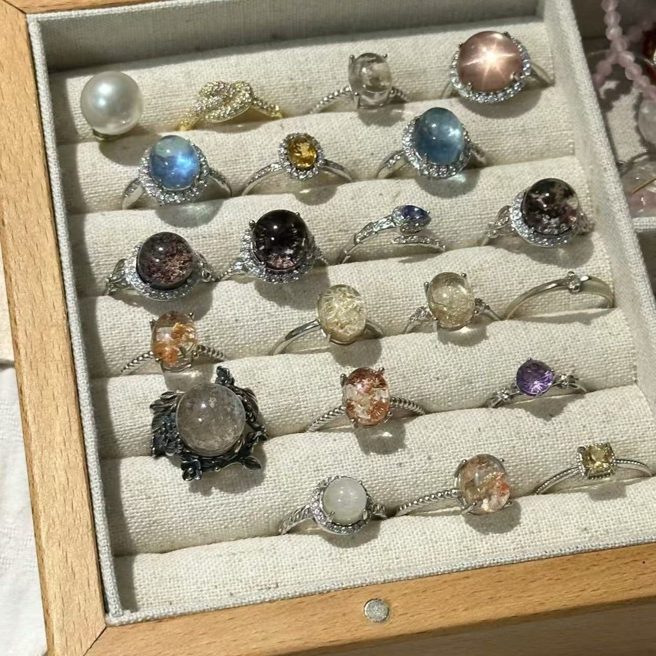 Exquisite Crystal Accessory Collection
