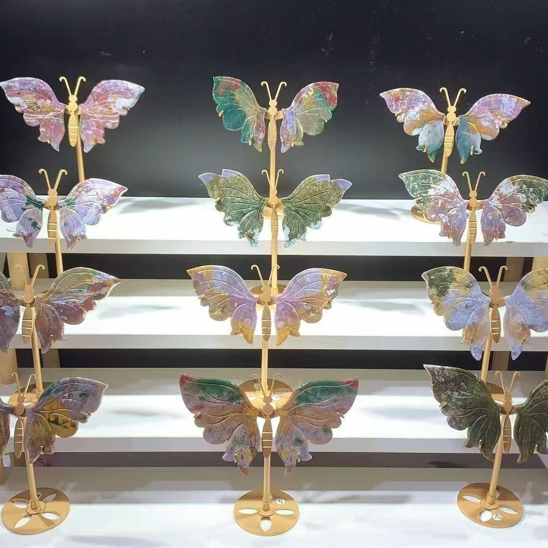 Exquisite Crystal carvings