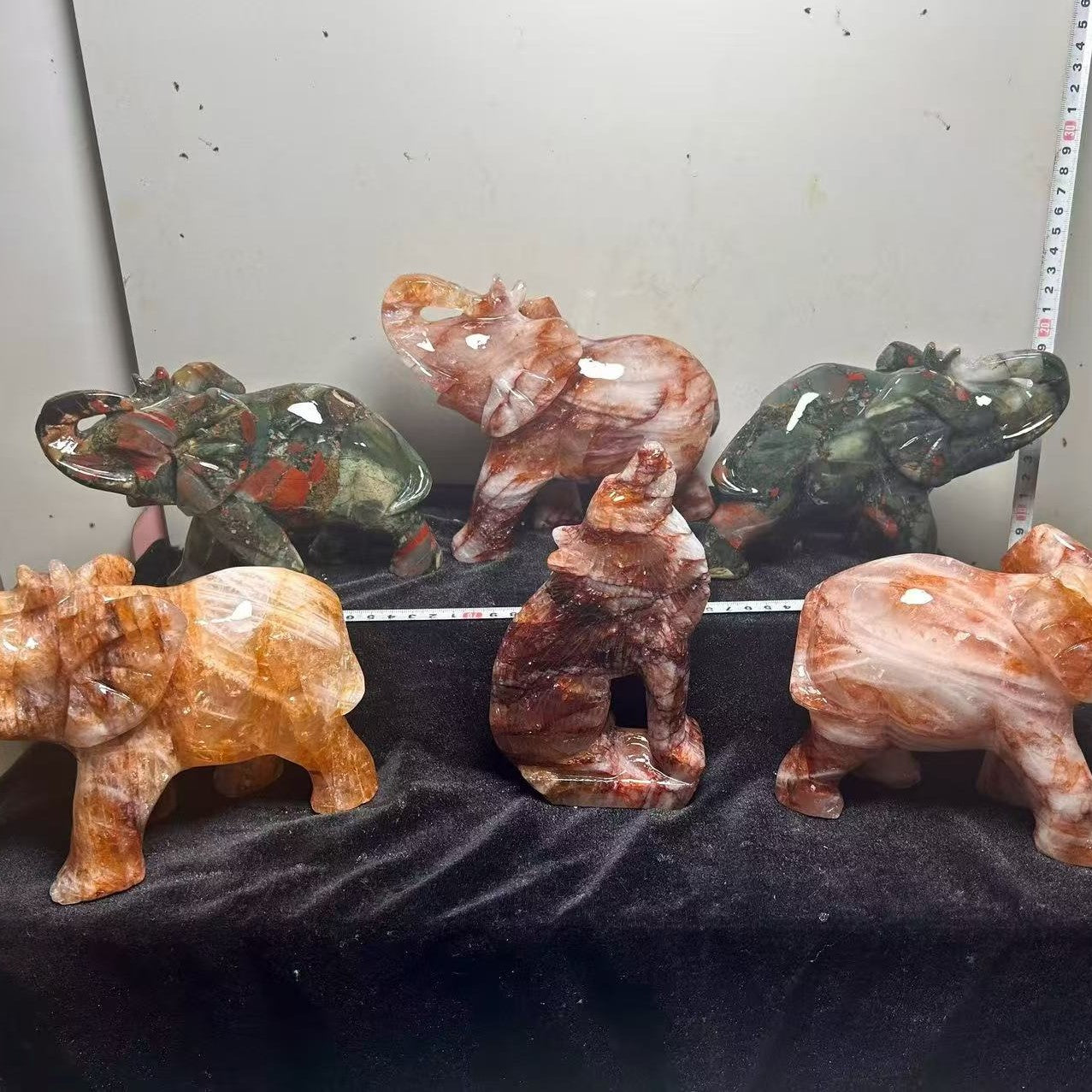 Exquisite Crystal carvings