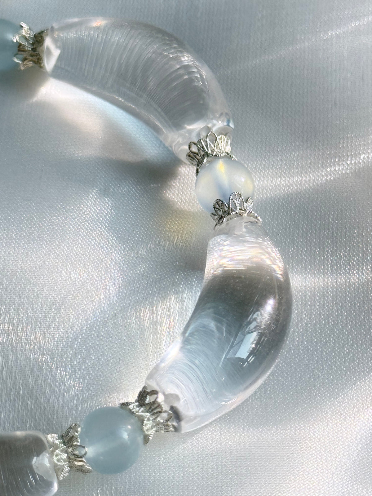 Blue Frost Flower Bangle